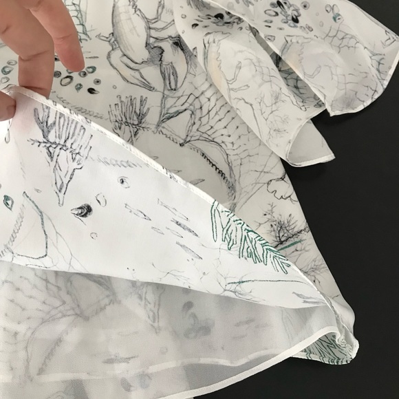 Club Monaco silk cropped top - Picture 11 of 16